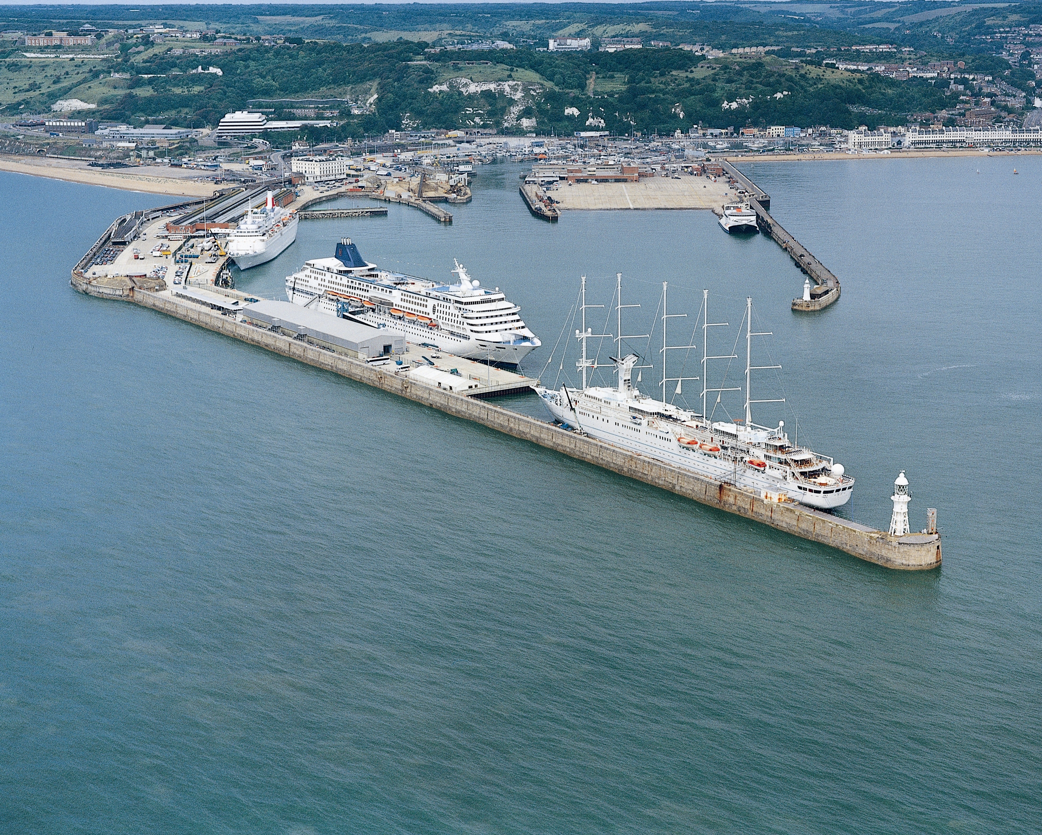 dover-cruise-port.jpg