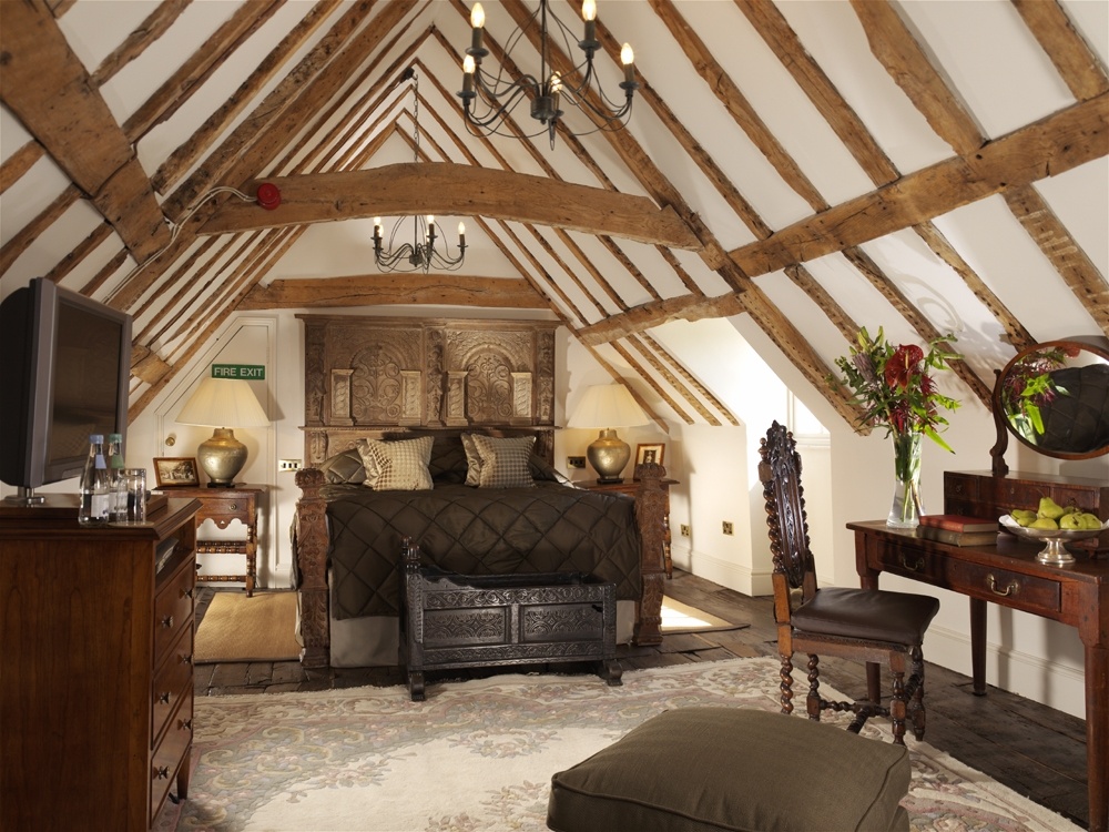 Chilston Tudor Bedroom.JPG