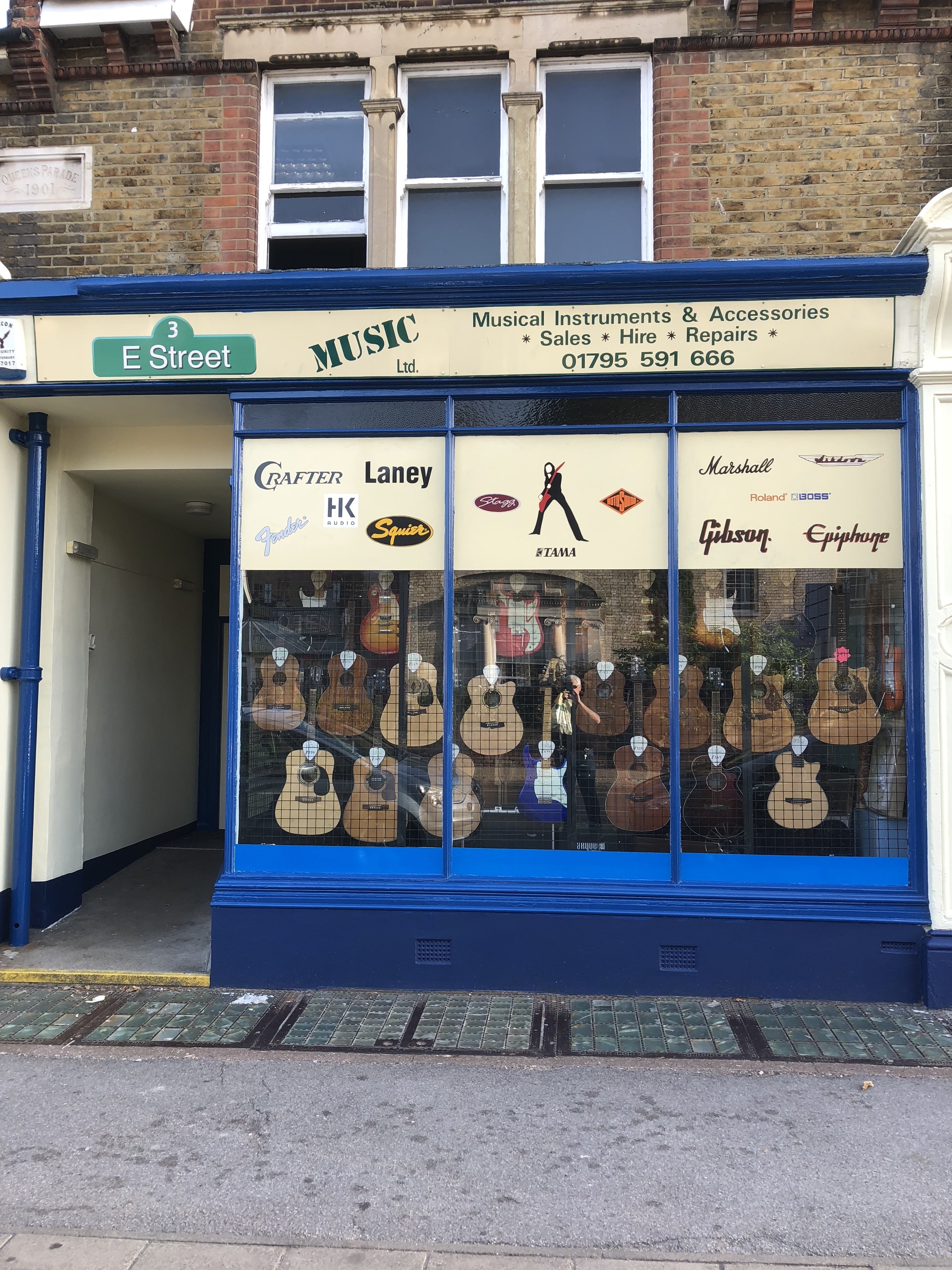 IMG_7754 copy.JPG (1)