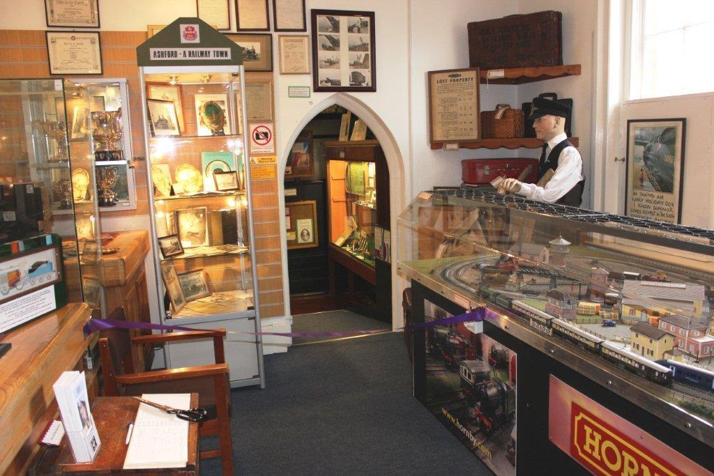 ash-museum-railway-exhibit.jpg
