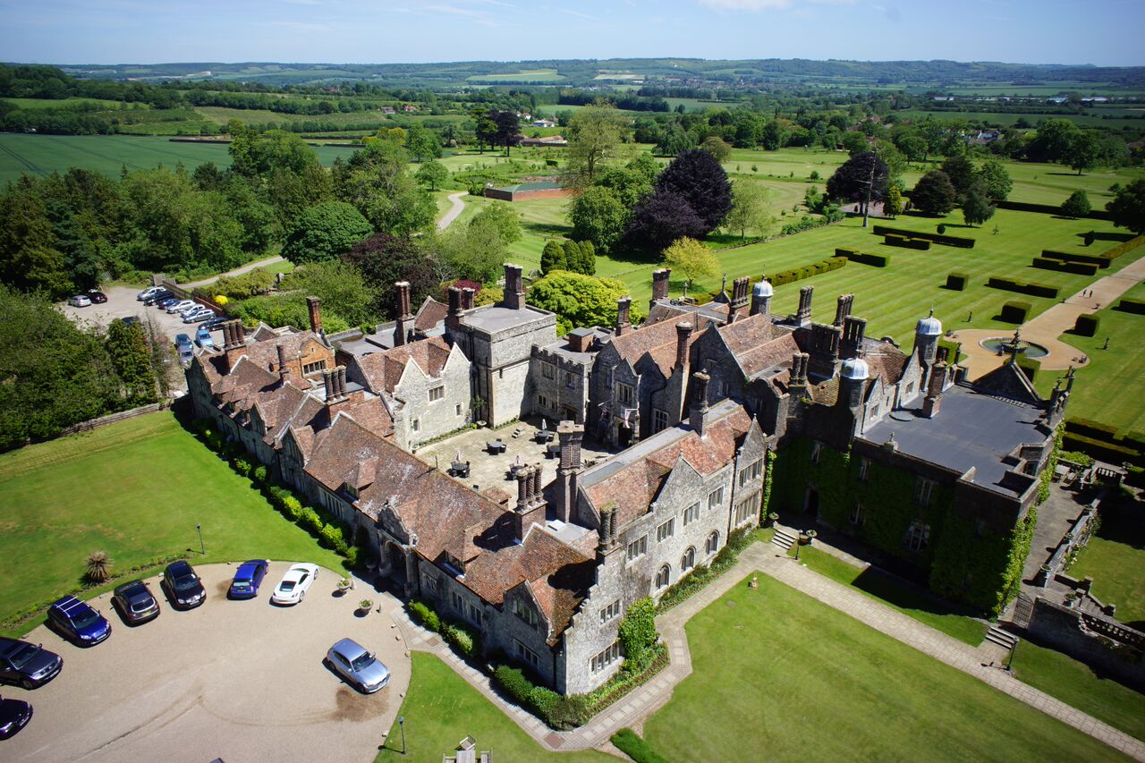 eastwell-manor---aerial (1).jpg