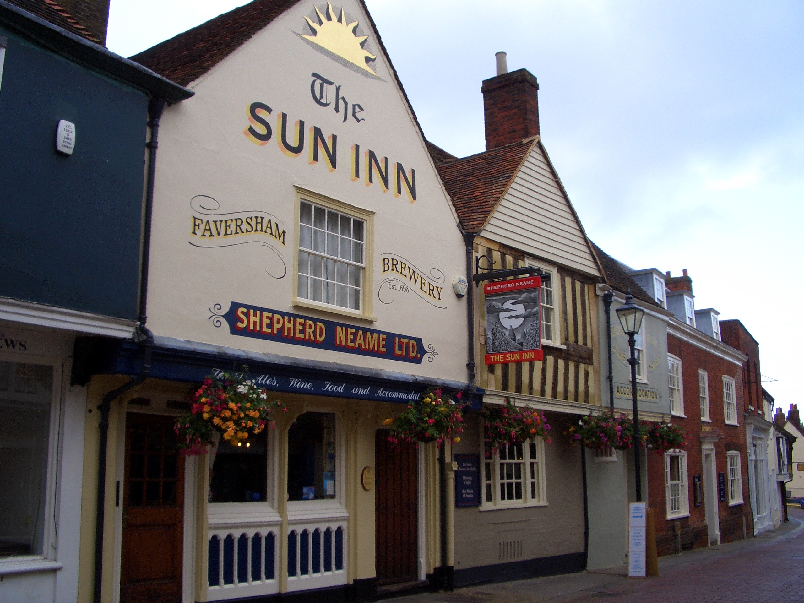 the-sun-inn---main.jpg