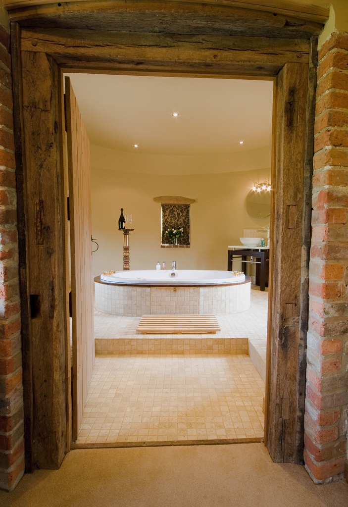 Frasers Bathroom Sept19 (C)