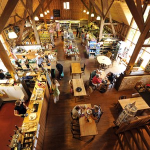 quexbarn-1.jpg