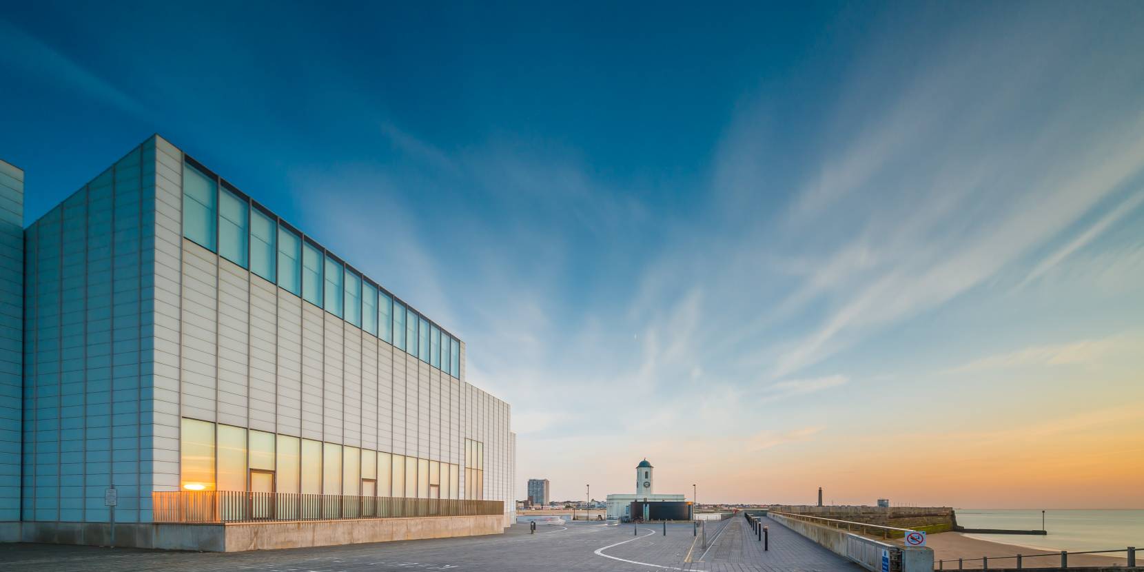 Johnsainsbury TC 1 1660X830