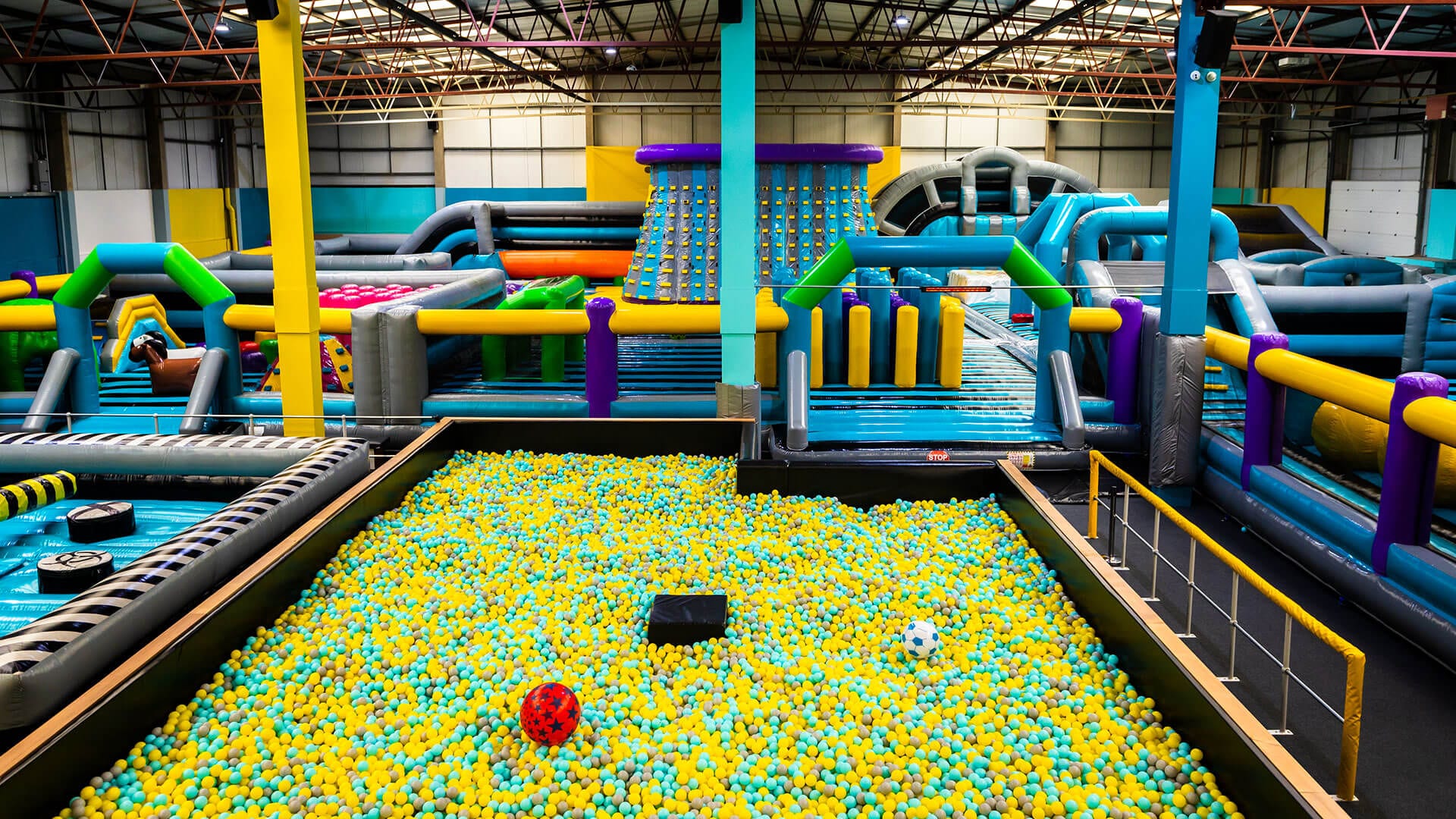 Jumpinfun Interior Picture